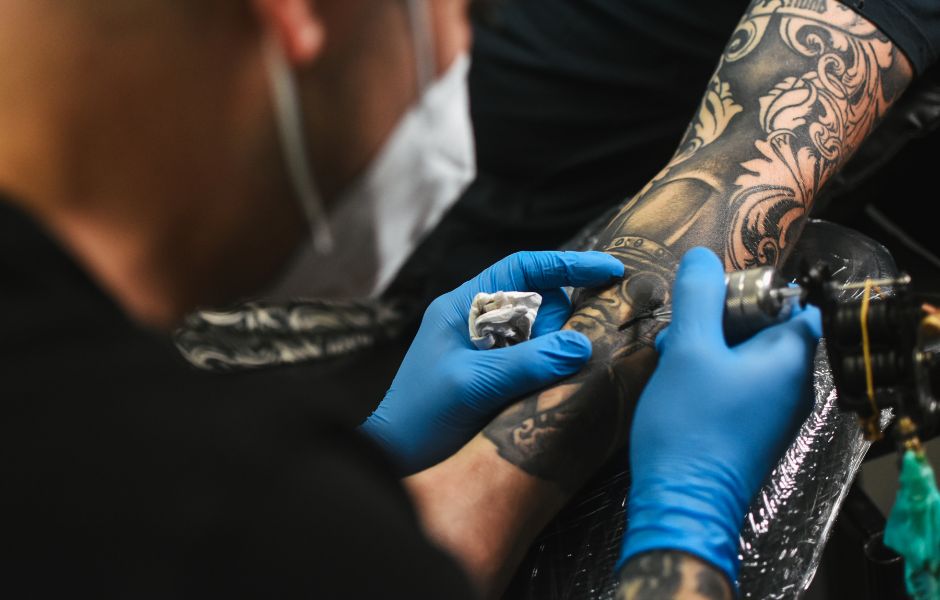 6 Ways to Build a Loyal Client Base for Your Tattoo Studio