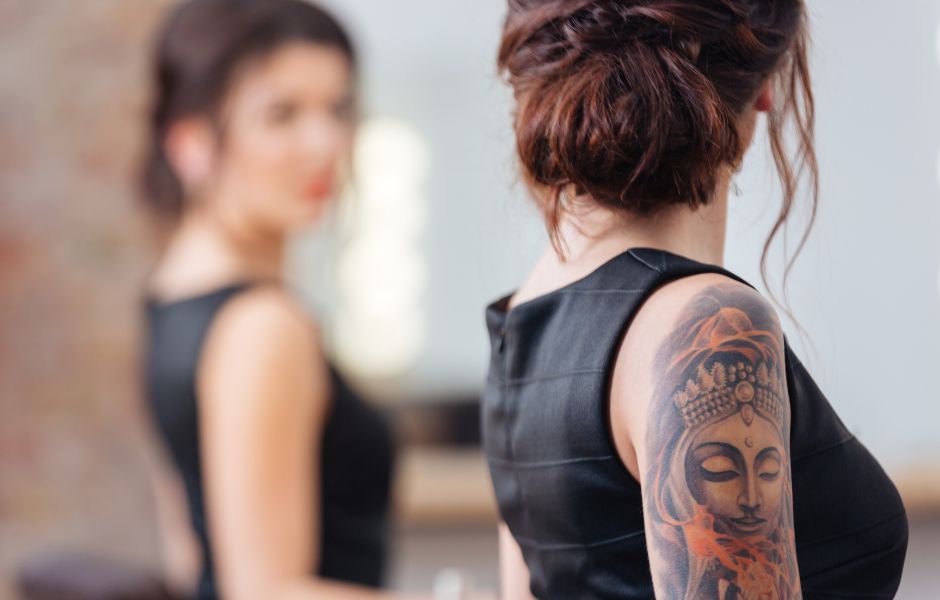 Debunking 6 Tattoo Myths in 2025: The Truth About Pain, Fading, and More