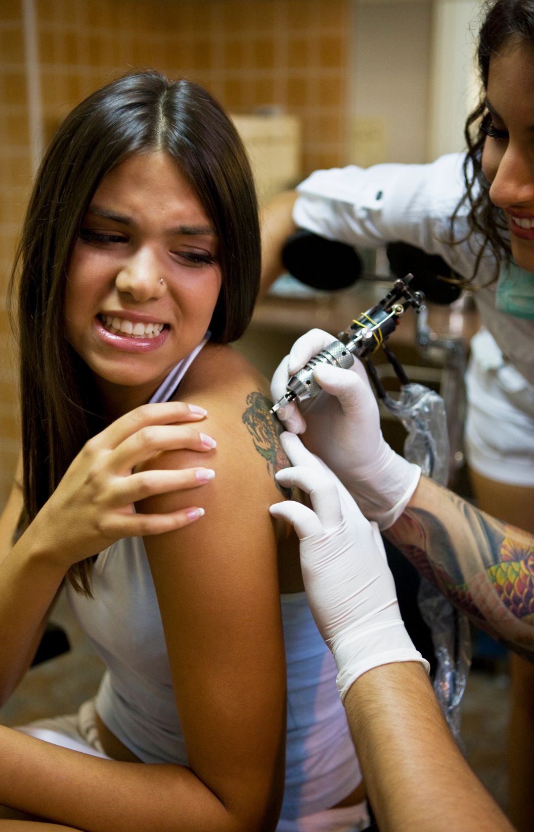 Debunking 6 Tattoo Myths in 2025: The Truth About Pain, Fading, and More